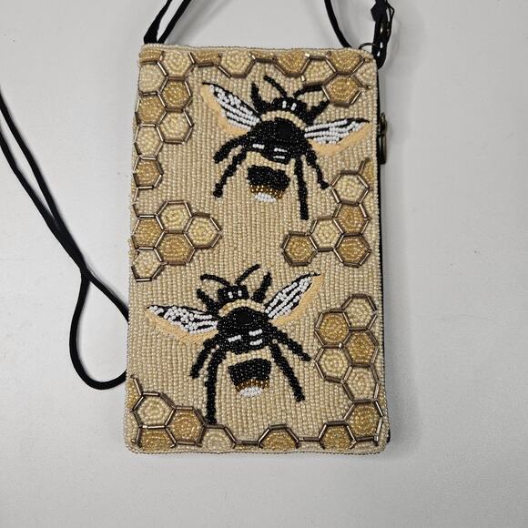 Bamboo Trading Company Cell Phone Club Bag Beaded Bee Micro Purse Crossbody NWT - Picture 4 of 9